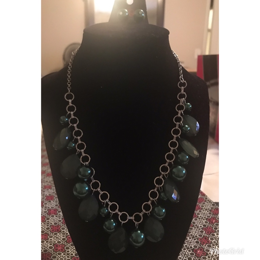 Pacific Posh Green Necklace!!